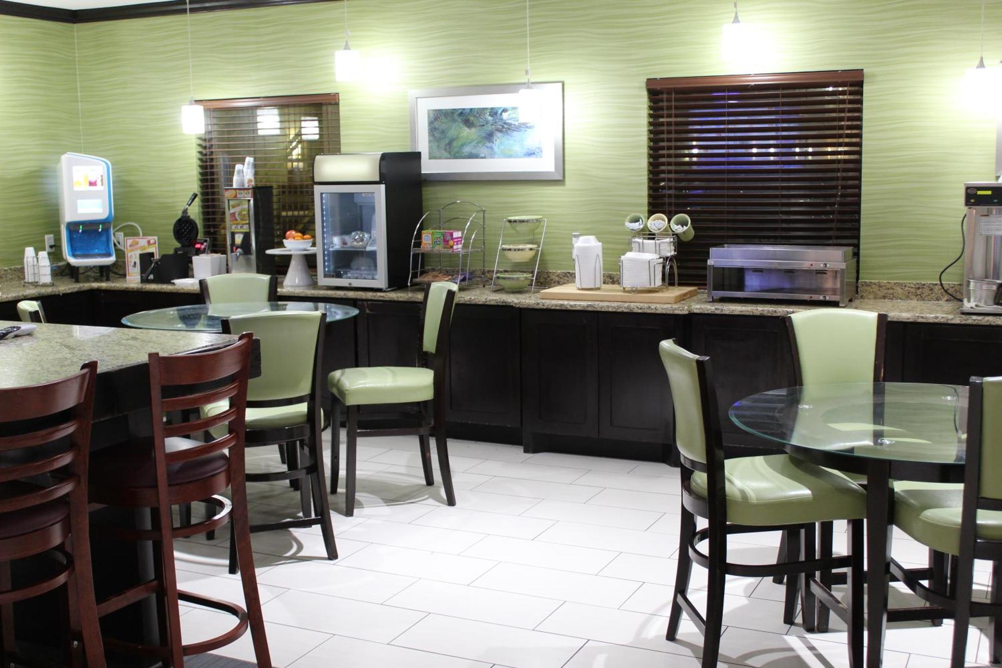 Horizon Inn & Suites Pearsall Exteriör bild