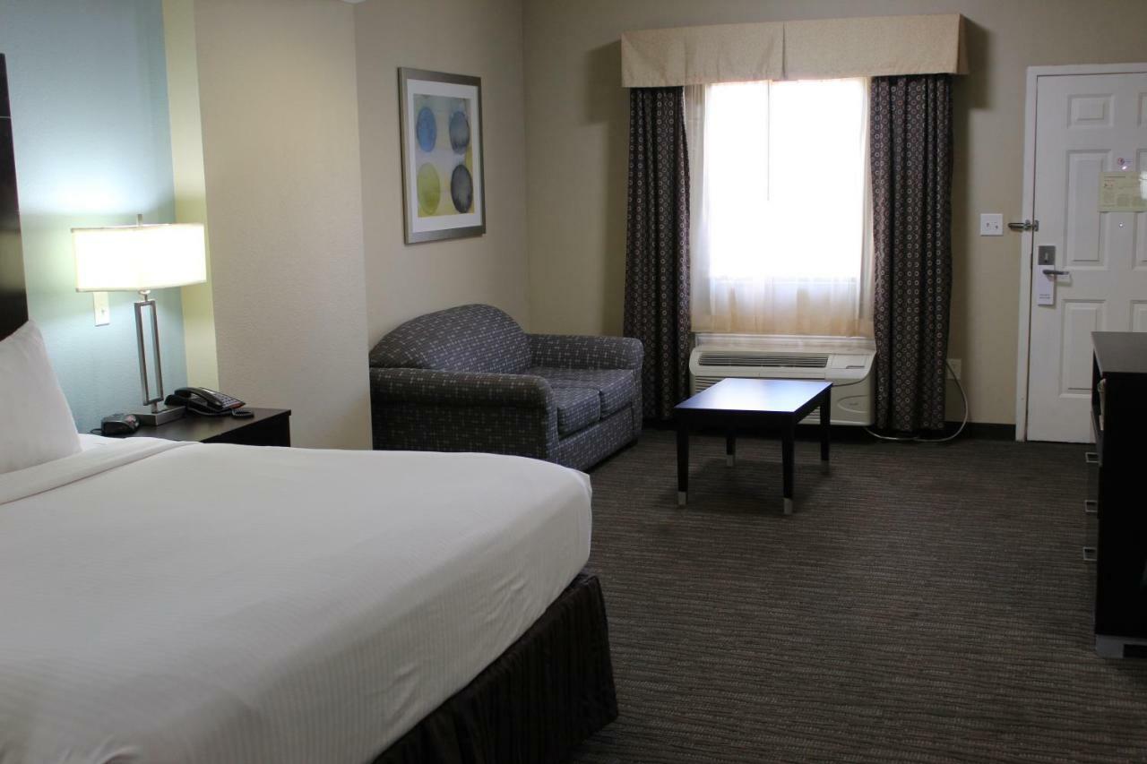 Horizon Inn & Suites Pearsall Exteriör bild
